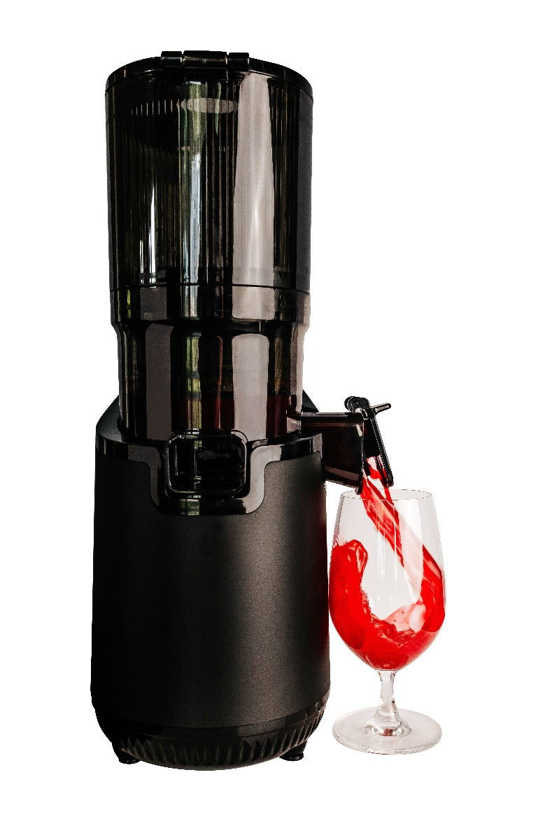 Slowjuicer Pelican Carbon